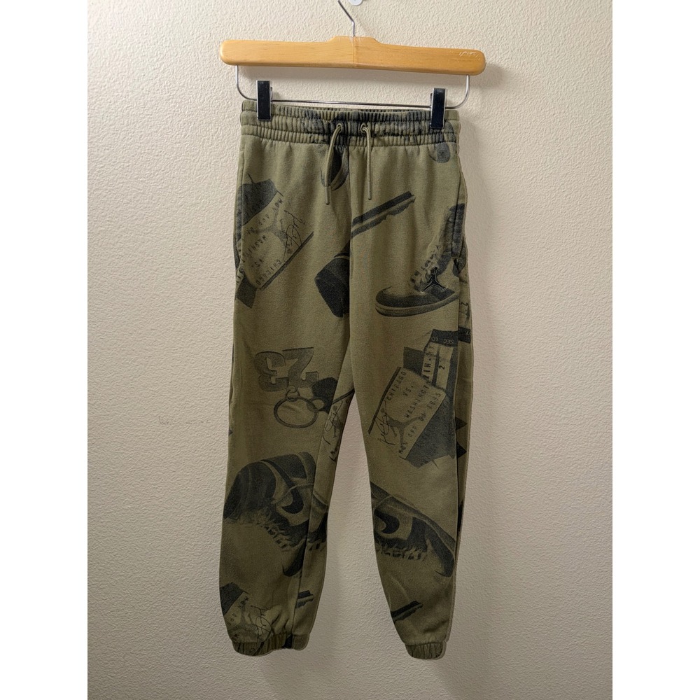 Boys Air Jordan Sweats Size Medium